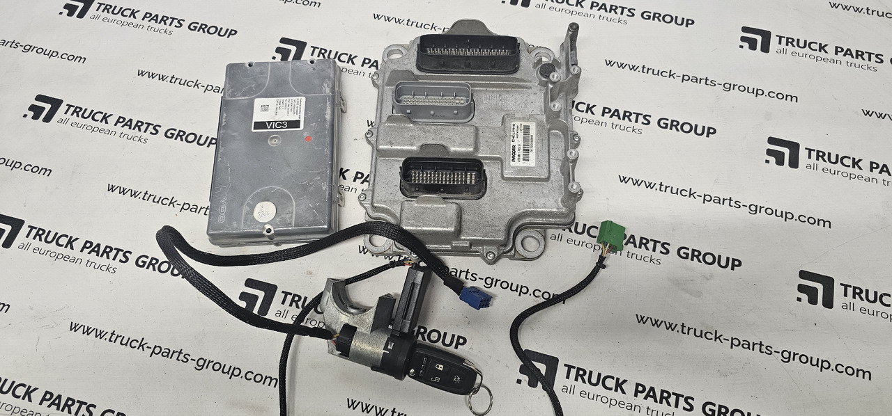 DAF DAF XF, 106XF EURO6 emission MX13, MX11 ignition set, ECU engine control unit + VIC3 + ignition lock with key chip + programming 2025292, 315801, 2298831, 1365.1000020301, 1907429, 2141304, 2206310, 1 - Piezas de recambio: foto 1 DAF DAF XF, 106XF EURO6 emission MX13, MX11 ignition set, ECU engine control unit + VIC3 + ignition lock with key chip + programming 2025292, 315801, 2298831, 1365.1000020301, 1907429, 2141304, 2206310, 1 - Piezas de recambio: foto 1