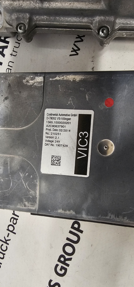 DAF DAF XF, 106XF EURO6 emission MX13, MX11 ignition set, ECU engine control unit + VIC3 + ignition lock with key chip + programming 2025292, 315801, 2298831, 1365.1000020301, 1907429, 2141304, 2206310, 1 - Piezas de recambio: foto 3 DAF DAF XF, 106XF EURO6 emission MX13, MX11 ignition set, ECU engine control unit + VIC3 + ignition lock with key chip + programming 2025292, 315801, 2298831, 1365.1000020301, 1907429, 2141304, 2206310, 1 - Piezas de recambio: foto 3