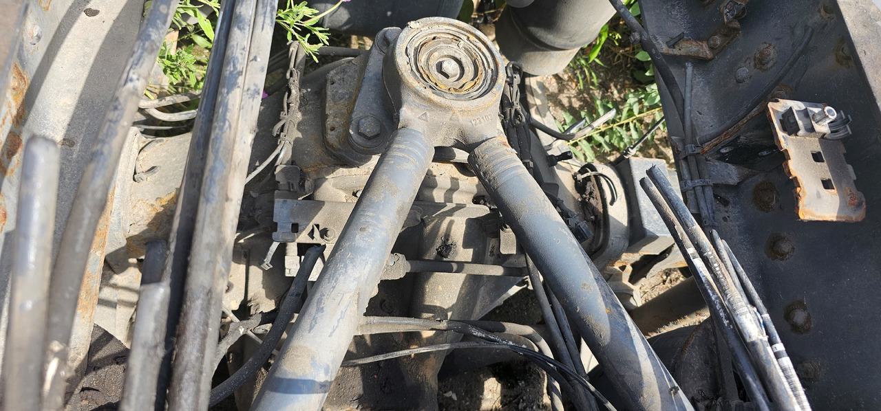 DAF DAF XF, 106XF EURO6 emission axles, front axle, middle trailing axle, rear axle, main axle gear 1798816, 1798817, 1934092, 2027358, 1886141, 1886142, 1871534 - Piezas de recambio: foto 4 DAF DAF XF, 106XF EURO6 emission axles, front axle, middle trailing axle, rear axle, main axle gear 1798816, 1798817, 1934092, 2027358, 1886141, 1886142, 1871534 - Piezas de recambio: foto 4