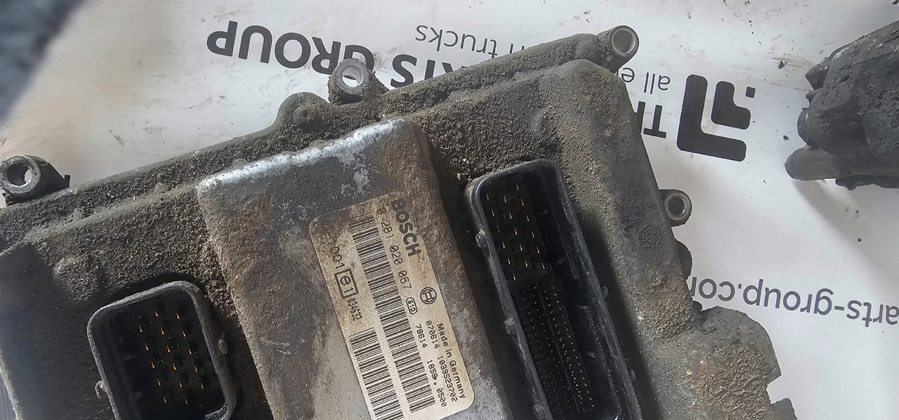 MAN MAN TGL, TGM, EURO4, EURO5 fuel system, high pressure fuel pump, ECU engine control unit, injectors D0836LFL50, D0836LFL52, D0836LFL63, D0836LFL64, D0836LFL40, D0836LFL60, D0836LFL53, D0836LL80, D0836 - Piezas de recambio: foto 3 MAN MAN TGL, TGM, EURO4, EURO5 fuel system, high pressure fuel pump, ECU engine control unit, injectors D0836LFL50, D0836LFL52, D0836LFL63, D0836LFL64, D0836LFL40, D0836LFL60, D0836LFL53, D0836LL80, D0836 - Piezas de recambio: foto 3