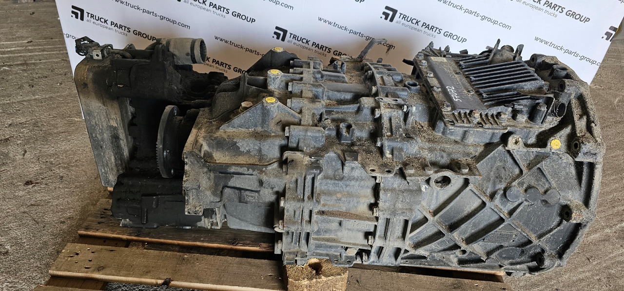 MAN MAN TGX / TGS EURO6 emission gearbox, transmission with intarder3, retarder unit 12AS2131IT, 6093060056, 1353040044, 81320046368, 81320046388, 81320046265, 81320049368, 81307169111, 81307166111, 81322 - Piezas de recambio: foto 1 MAN MAN TGX / TGS EURO6 emission gearbox, transmission with intarder3, retarder unit 12AS2131IT, 6093060056, 1353040044, 81320046368, 81320046388, 81320046265, 81320049368, 81307169111, 81307166111, 81322 - Piezas de recambio: foto 1