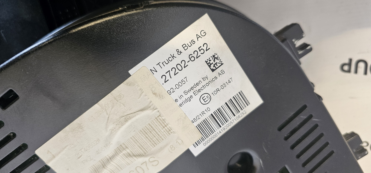 MAN MAN TGX / TGS EURO6 instrument panel, dashboard, information panel, instrument cluster 81272026265, 81258077136, 81272026268, 81258077149, 81258077142, 81272026252, 81272026254, 81258077138, 812720262 - Piezas de recambio: foto 5 MAN MAN TGX / TGS EURO6 instrument panel, dashboard, information panel, instrument cluster 81272026265, 81258077136, 81272026268, 81258077149, 81258077142, 81272026252, 81272026254, 81258077138, 812720262 - Piezas de recambio: foto 5