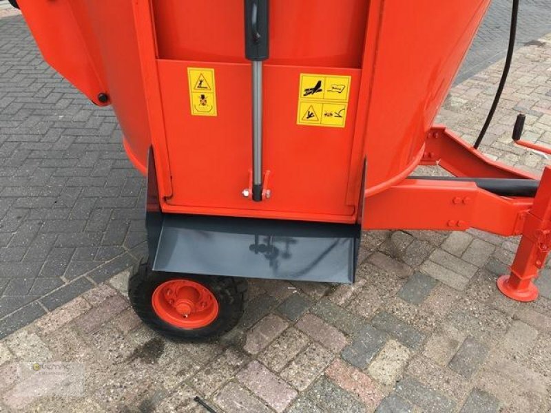 Vemac Futtermischwagen Futterwagen Boxer FM200S Anhänger Futter NEU - Desensiladora: foto 4 Vemac Futtermischwagen Futterwagen Boxer FM200S Anhänger Futter NEU - Desensiladora: foto 4