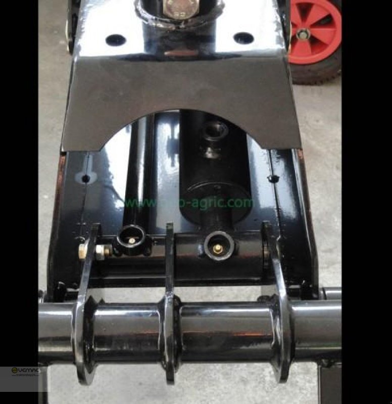 Vemac Rotator Drehmotor Holzzange Forstzange Forstgreifer Greifer - Pinza de manipulación para Maquinaria forestal: foto 4 Vemac Rotator Drehmotor Holzzange Forstzange Forstgreifer Greifer - Pinza de manipulación para Maquinaria forestal: foto 4