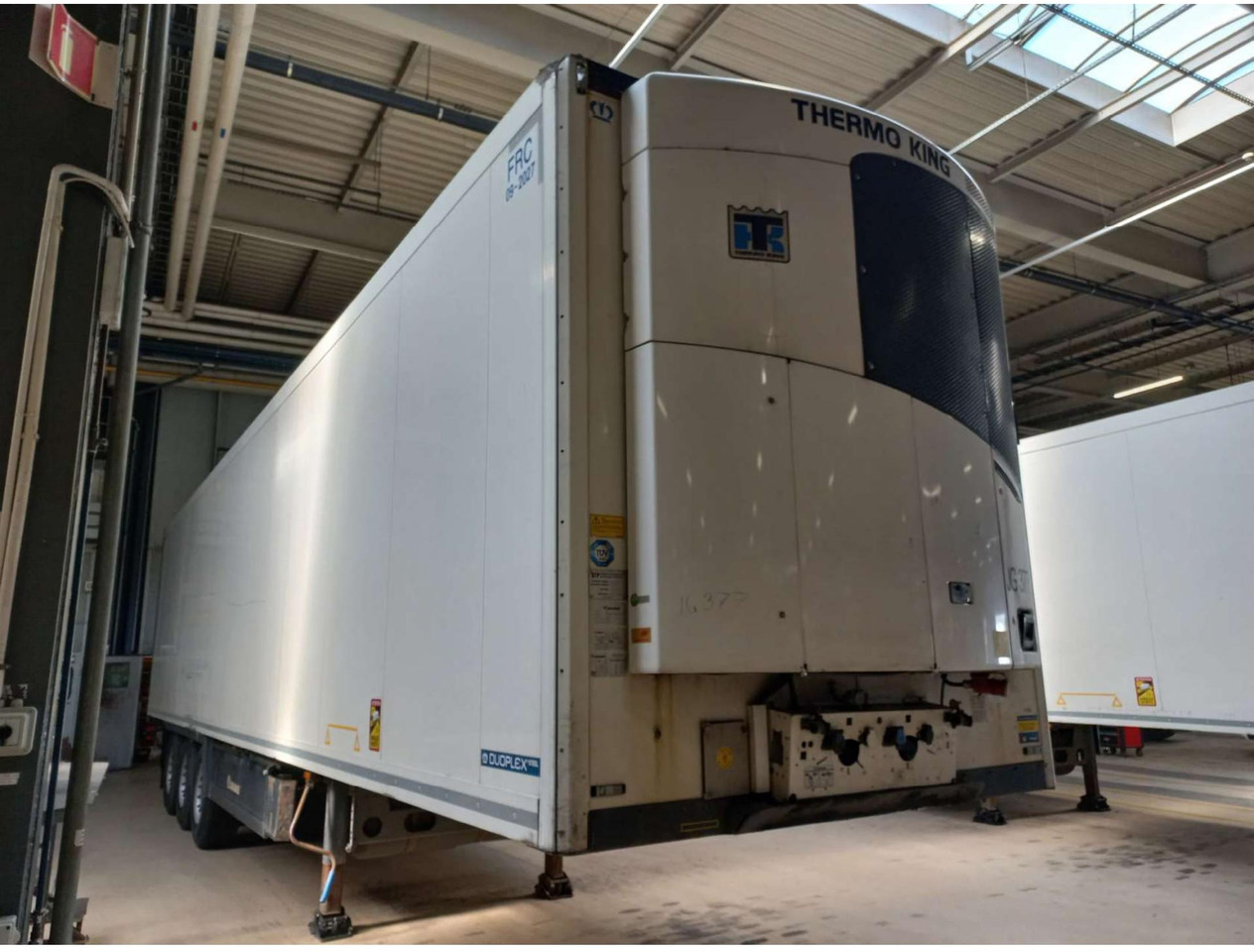 2018 Krone SDR Double Deck Cool Liner FP45 ThermoKing SLXi 300 Lifting Axle - Semirremolque frigorífico: foto 3 2018 Krone SDR Double Deck Cool Liner FP45 ThermoKing SLXi 300 Lifting Axle - Semirremolque frigorífico: foto 3