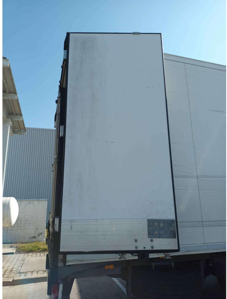 2020 Schmitz Cargobull SKO FP 60 ThermoKing SLXi 300 - Semirremolque frigorífico: foto 4 2020 Schmitz Cargobull SKO FP 60 ThermoKing SLXi 300 - Semirremolque frigorífico: foto 4