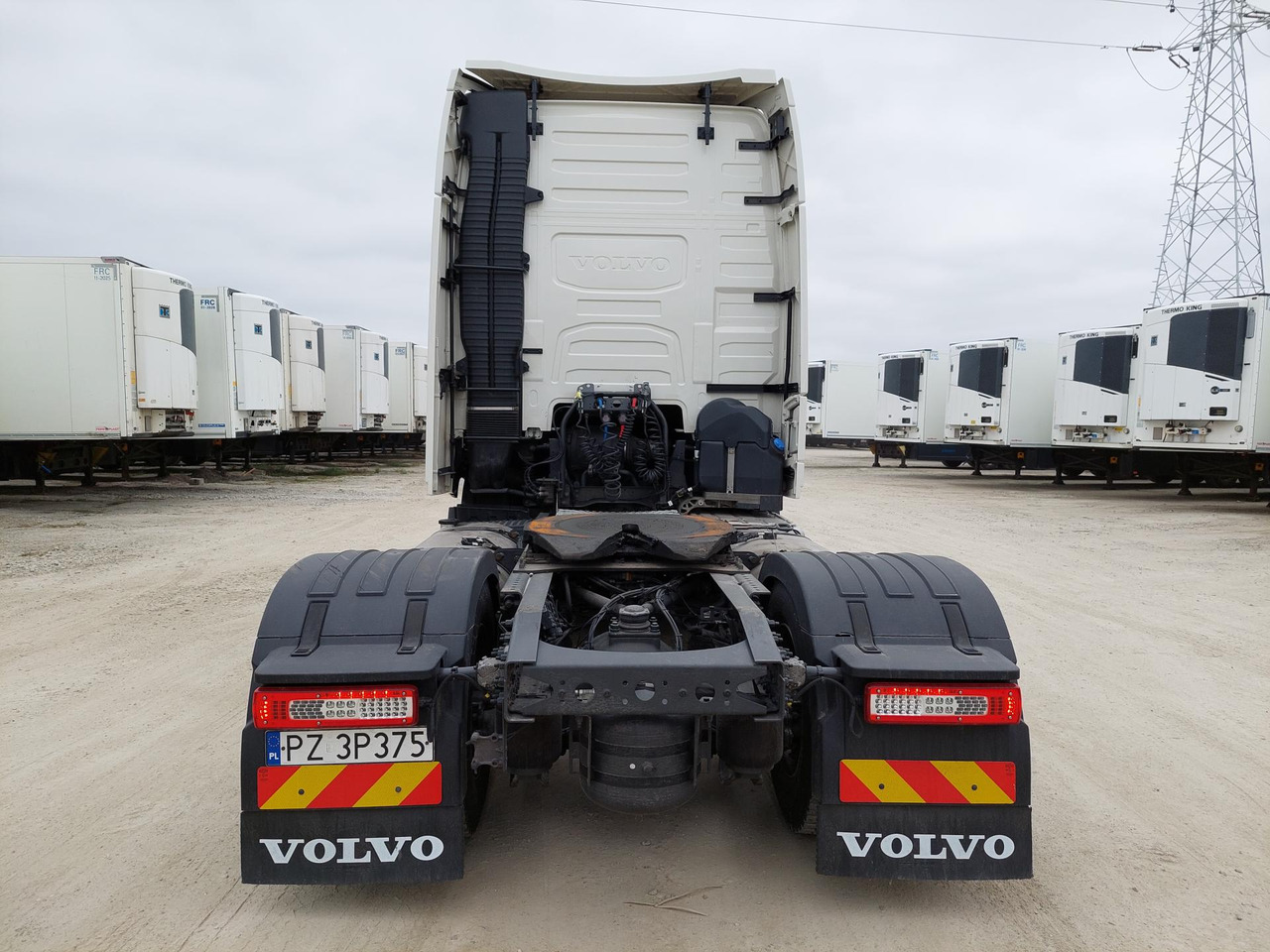 2023 Volvo FH 460 Globetrotter XL i-Save - Cabeza tractora: foto 4 2023 Volvo FH 460 Globetrotter XL i-Save - Cabeza tractora: foto 4