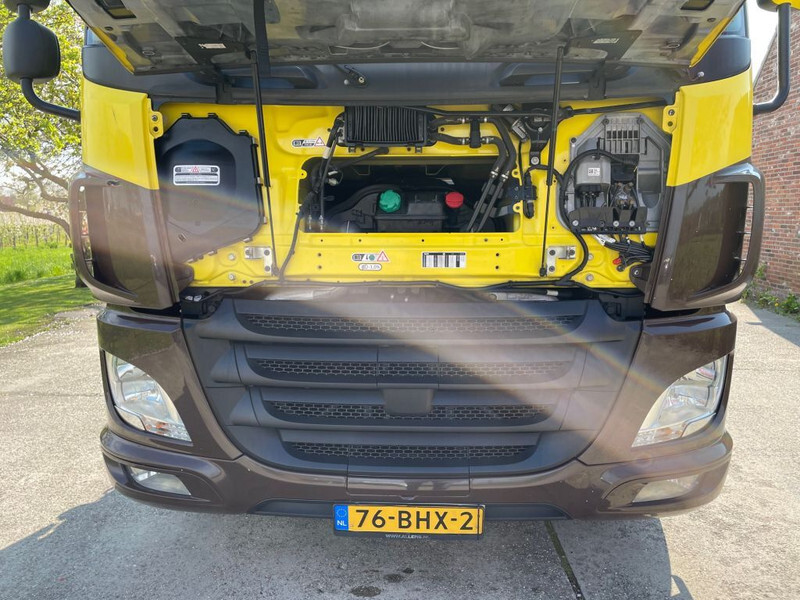 DAF CF 440 / NL TRUCK / EURO 6 / PTO / LOW KM / AUTOMATIC - Cabeza tractora: foto 3 DAF CF 440 / NL TRUCK / EURO 6 / PTO / LOW KM / AUTOMATIC - Cabeza tractora: foto 3