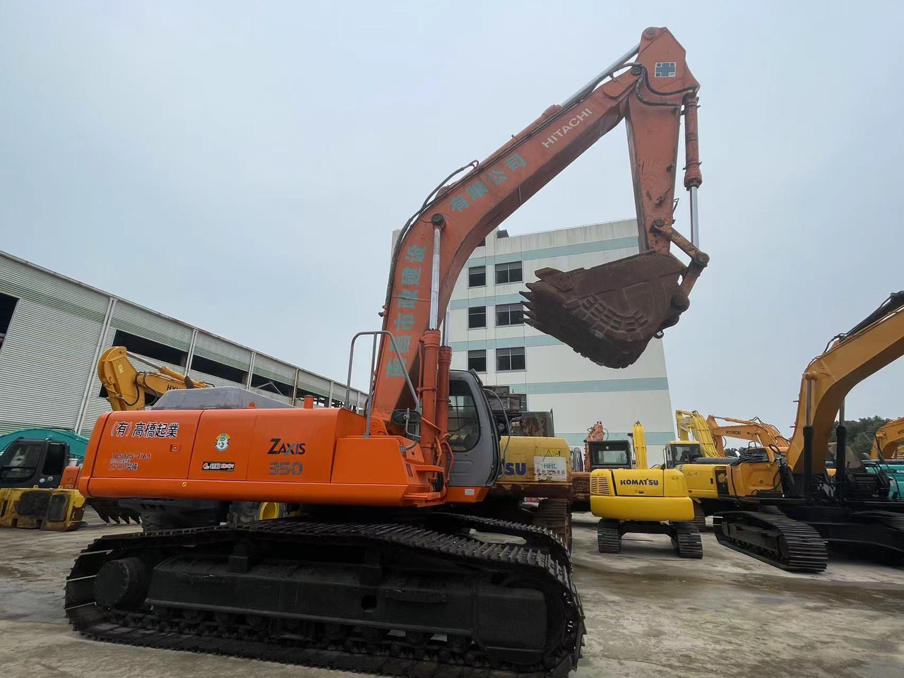 HITACHI ZX350LCH-1 - Excavadora de cadenas: foto 1 HITACHI ZX350LCH-1 - Excavadora de cadenas: foto 1