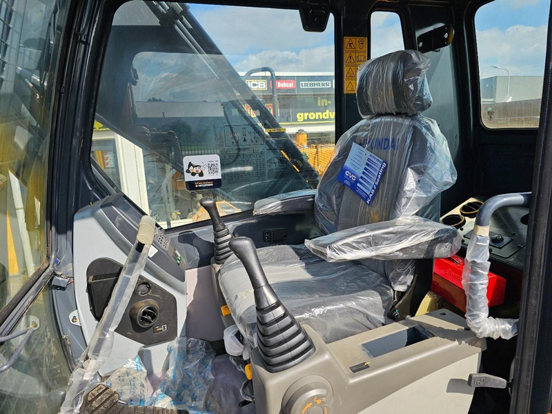 Excavadora de cadenas nuevo Hyundai R215L: foto 14