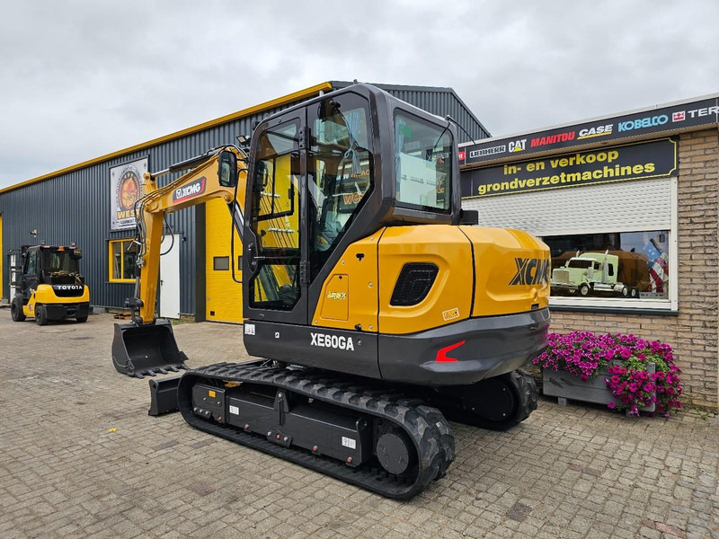 XCMG XE60GA - Miniexcavadora: foto 3 XCMG XE60GA - Miniexcavadora: foto 3