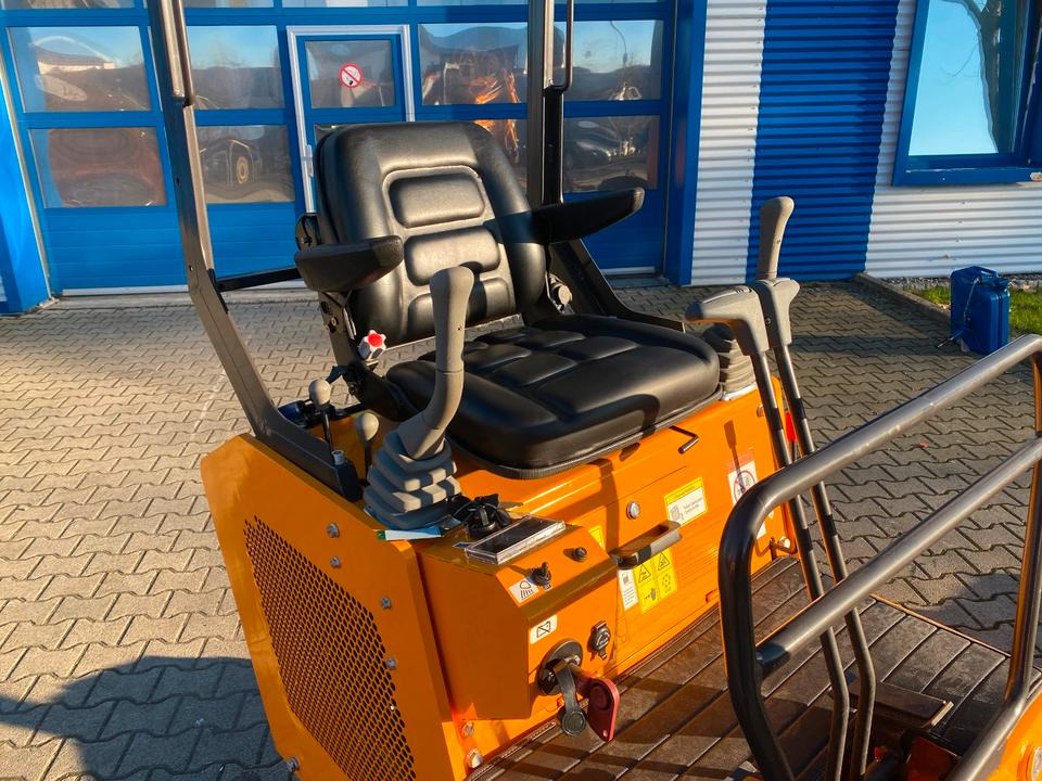 Minibagger BK1500JS + Zubehör *INKL.19% MWST*BERGER KRAUS*KUBOTA*JOYSTICK*ZUBEHÖRPAKET GROß*SOFORT!* - Miniexcavadora: foto 4 Minibagger BK1500JS + Zubehör *INKL.19% MWST*BERGER KRAUS*KUBOTA*JOYSTICK*ZUBEHÖRPAKET GROß*SOFORT!* - Miniexcavadora: foto 4