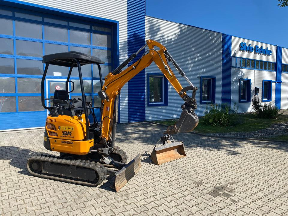 Minibagger BK2000ASR inkl. Schaufeln *INKL.19 MWST*95H*BERGER KRAUS*YANMAR-MOTOR* SCHWENKARM*VERSTELLFAHRWERK* - Miniexcavadora: foto 1 Minibagger BK2000ASR inkl. Schaufeln *INKL.19 MWST*95H*BERGER KRAUS*YANMAR-MOTOR* SCHWENKARM*VERSTELLFAHRWERK* - Miniexcavadora: foto 1