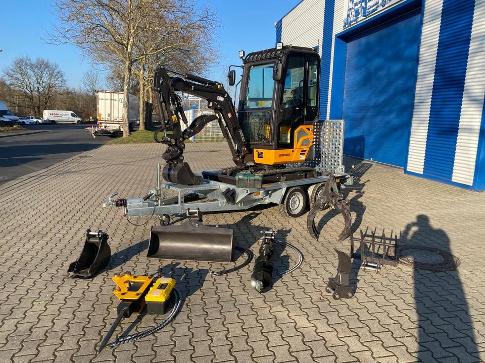 Minibagger BK2000NKSR + Tieflader + Zubehör *INKL.19% MWST*BERGER KRAUS*KUBOTA* KLIMA*SCHWENKARM*VERSTELLFAHRWERK* - Miniexcavadora: foto 1 Minibagger BK2000NKSR + Tieflader + Zubehör *INKL.19% MWST*BERGER KRAUS*KUBOTA* KLIMA*SCHWENKARM*VERSTELLFAHRWERK* - Miniexcavadora: foto 1