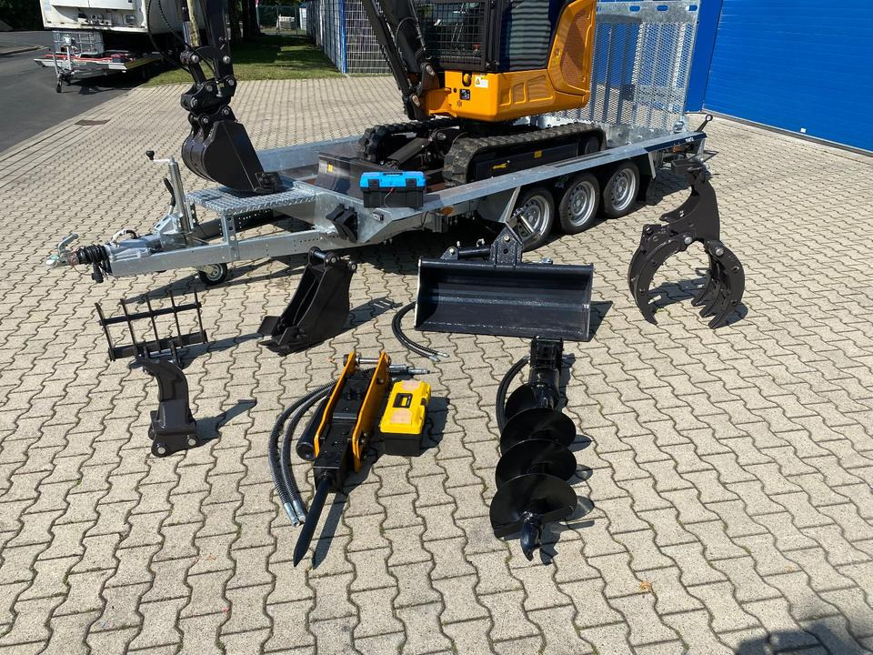 Minibagger BK2800ASR + Tieflader + Zubehör *INKL.19% MWST*BERGER KRAUS*KUBOTA*SCHWENKARM* VERSTELLFAHRWERK*KLIMA* - Miniexcavadora, Remolque: foto 3 Minibagger BK2800ASR + Tieflader + Zubehör *INKL.19% MWST*BERGER KRAUS*KUBOTA*SCHWENKARM* VERSTELLFAHRWERK*KLIMA* - Miniexcavadora, Remolque: foto 3