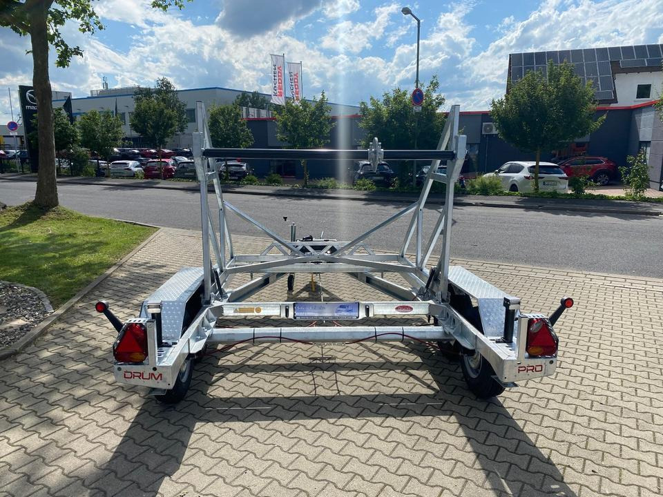 Vermietung / Kabelanhänger 3500KG E-Winde / Nutzlast 2749KG / Kabeltrommel-Anhänger / Glasfaser/ 1 Monat - Remolque portabobinas: foto 4 Vermietung / Kabelanhänger 3500KG E-Winde / Nutzlast 2749KG / Kabeltrommel-Anhänger / Glasfaser/ 1 Monat - Remolque portabobinas: foto 4