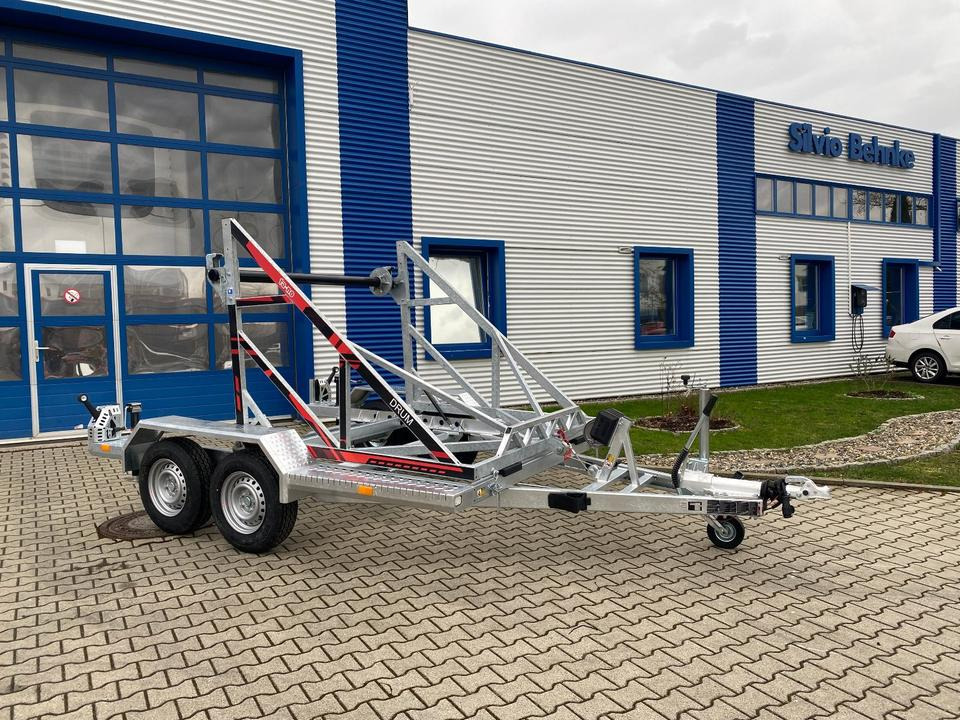 Vermietung / Kabelanhänger 3500KG / Nutzlast 2766KG / Kabeltrommel-Anhänger / Glasfaser/ 3 Tage - Remolque portabobinas: foto 1 Vermietung / Kabelanhänger 3500KG / Nutzlast 2766KG / Kabeltrommel-Anhänger / Glasfaser/ 3 Tage - Remolque portabobinas: foto 1