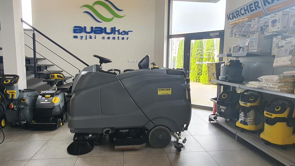 KÄRCHER Szorowarka Zamiatarka KARCHER B200 R Dose SB Serwis GWARANCJA 2019 YEAR - Fregadora: foto 4 KÄRCHER Szorowarka Zamiatarka KARCHER B200 R Dose SB Serwis GWARANCJA 2019 YEAR - Fregadora: foto 4
