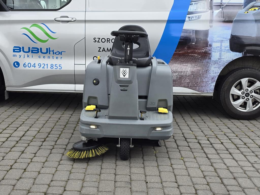KÄRCHER Zamiatarka KARCHER KM 85/50 R Bp Pack 2019 R 91 HOURS - Barredora industrial: foto 3 KÄRCHER Zamiatarka KARCHER KM 85/50 R Bp Pack 2019 R 91 HOURS - Barredora industrial: foto 3
