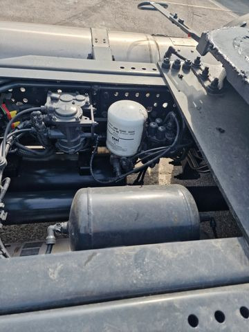 Cabeza tractora nuevo Iveco AS440ST*LNG*Standard*2022*2 Tanks: foto 9 Cabeza tractora nuevo Iveco AS440ST*LNG*Standard*2022*2 Tanks: foto 9