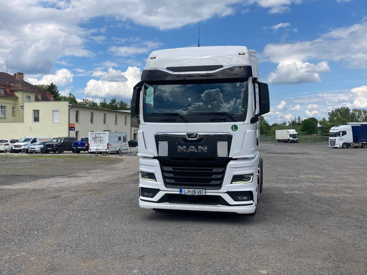 MAN TGX 18.510 XXL*RETARDER*2xTANK*STANDARD*2021 - Cabeza tractora: foto 2 MAN TGX 18.510 XXL*RETARDER*2xTANK*STANDARD*2021 - Cabeza tractora: foto 2