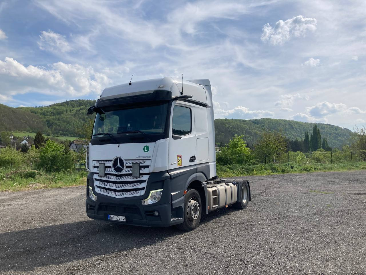 Mercedes-Benz Actros 1845 LS 4x2 BigSpace - Cabeza tractora: foto 1 Mercedes-Benz Actros 1845 LS 4x2 BigSpace - Cabeza tractora: foto 1
