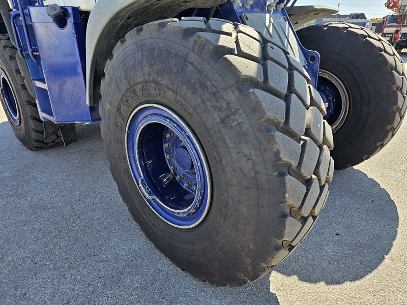 Cargadora de ruedas LIEBHERR L556: foto 26 Cargadora de ruedas LIEBHERR L556: foto 26