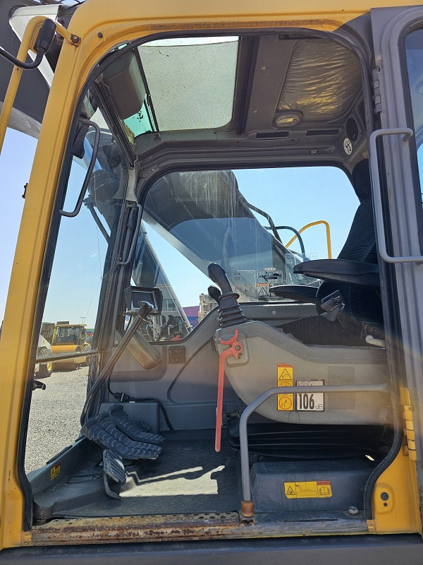 Excavadora de cadenas VOLVO EC240BNLC: foto 9