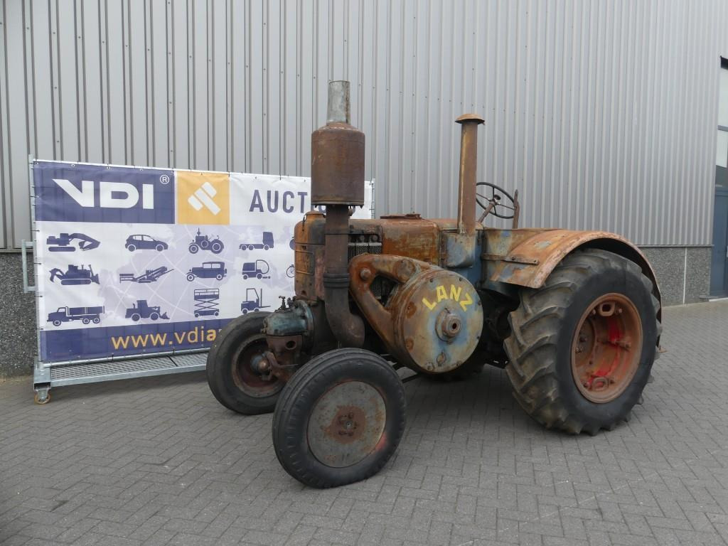 Lanz Bulldog D8506 - Tractor: foto 1 Lanz Bulldog D8506 - Tractor: foto 1