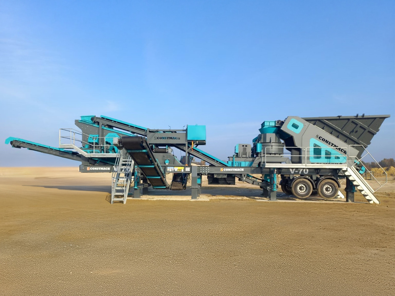 Constmach 100-150 Ton Capacity Mobile Vertical Shaft Impact Crusher - Trituradora móvil: foto 1 Constmach 100-150 Ton Capacity Mobile Vertical Shaft Impact Crusher - Trituradora móvil: foto 1