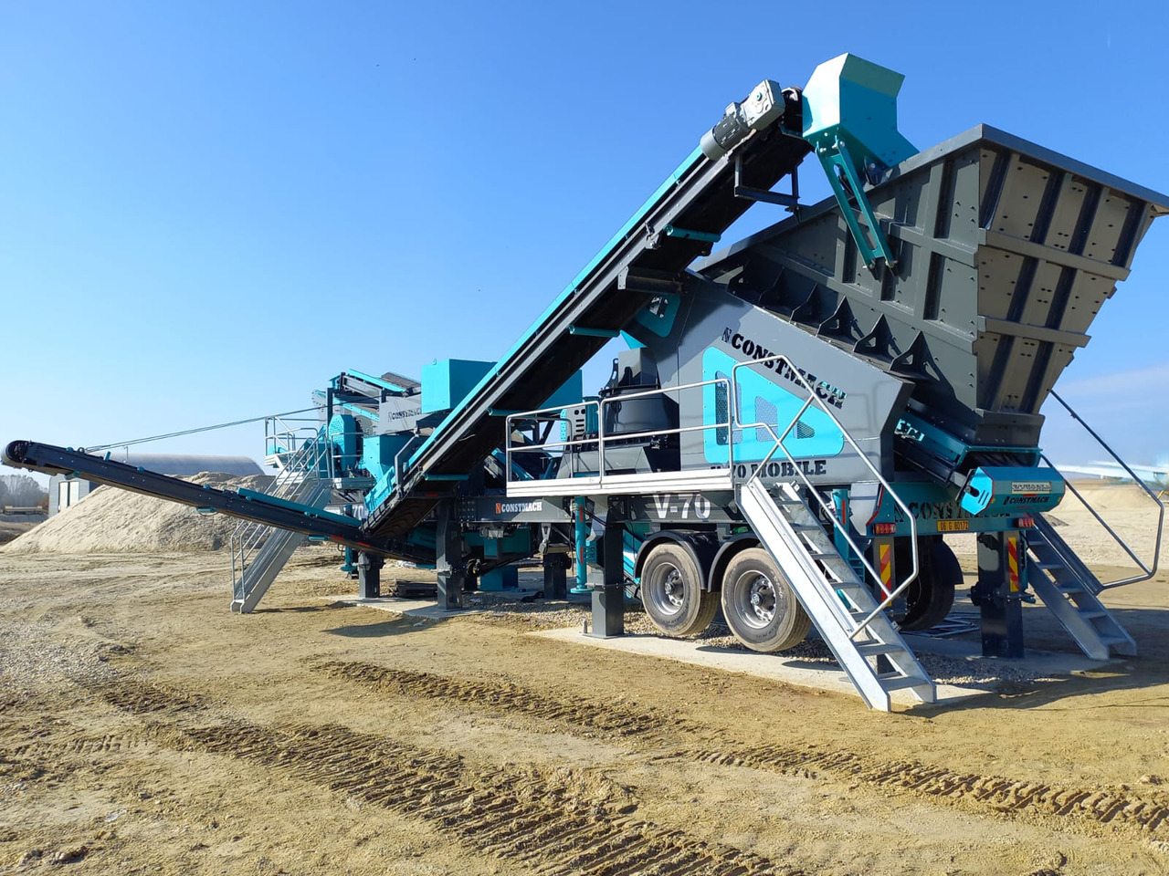 Constmach 100-150 Ton Capacity Mobile Vertical Shaft Impact Crusher - Trituradora móvil: foto 5 Constmach 100-150 Ton Capacity Mobile Vertical Shaft Impact Crusher - Trituradora móvil: foto 5