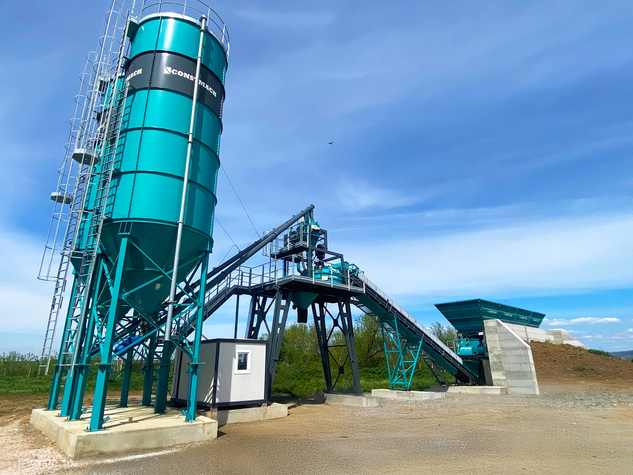 Constmach 60 m³/h Compact Concrete Batching Plant With Band - Planta de hormigón: foto 5 Constmach 60 m³/h Compact Concrete Batching Plant With Band - Planta de hormigón: foto 5