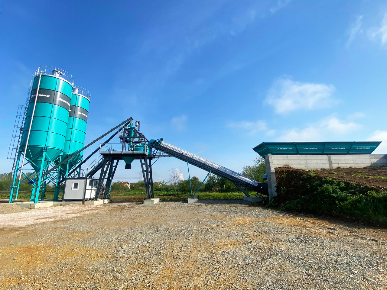 Constmach 60 m³/h Compact Concrete Batching Plant With Band - Planta de hormigón: foto 4 Constmach 60 m³/h Compact Concrete Batching Plant With Band - Planta de hormigón: foto 4