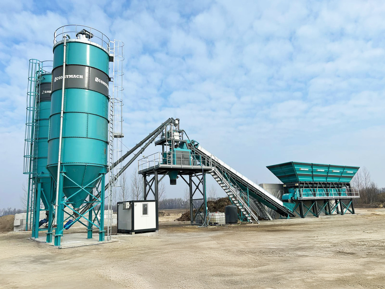 Constmach 60 m³/h Compact Concrete Batching Plant With Band - Planta de hormigón: foto 3 Constmach 60 m³/h Compact Concrete Batching Plant With Band - Planta de hormigón: foto 3