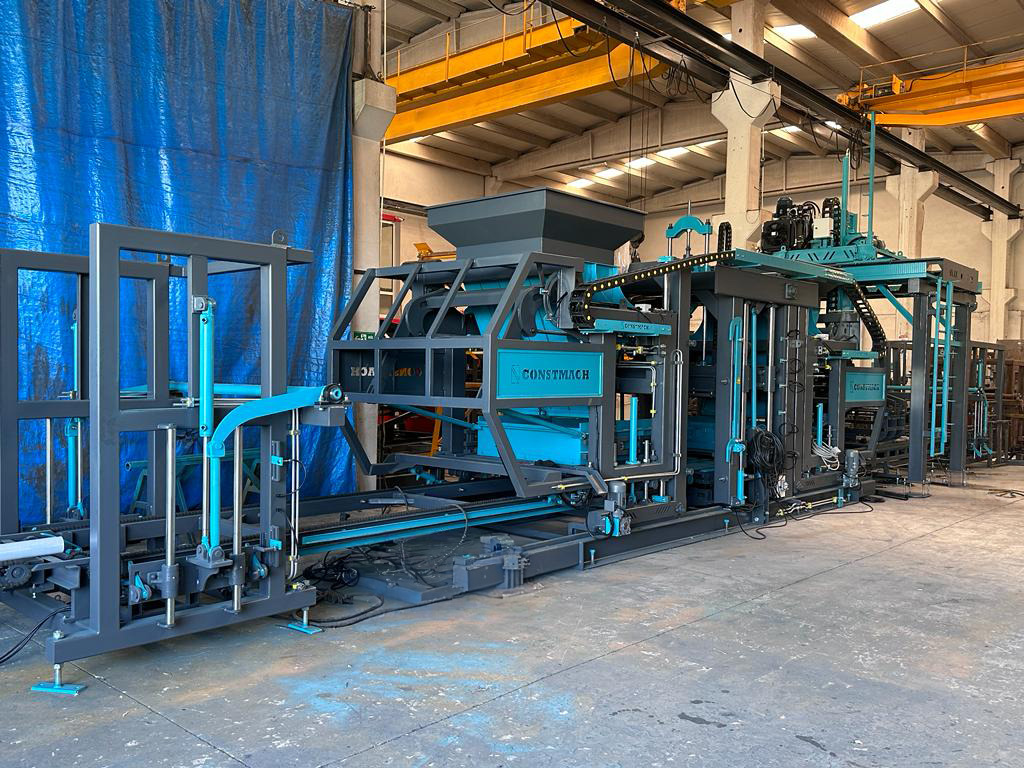 Constmach BS-20 Concrete Block Making Machine 2 Year Warranty - Máquina bloquera: foto 1 Constmach BS-20 Concrete Block Making Machine 2 Year Warranty - Máquina bloquera: foto 1