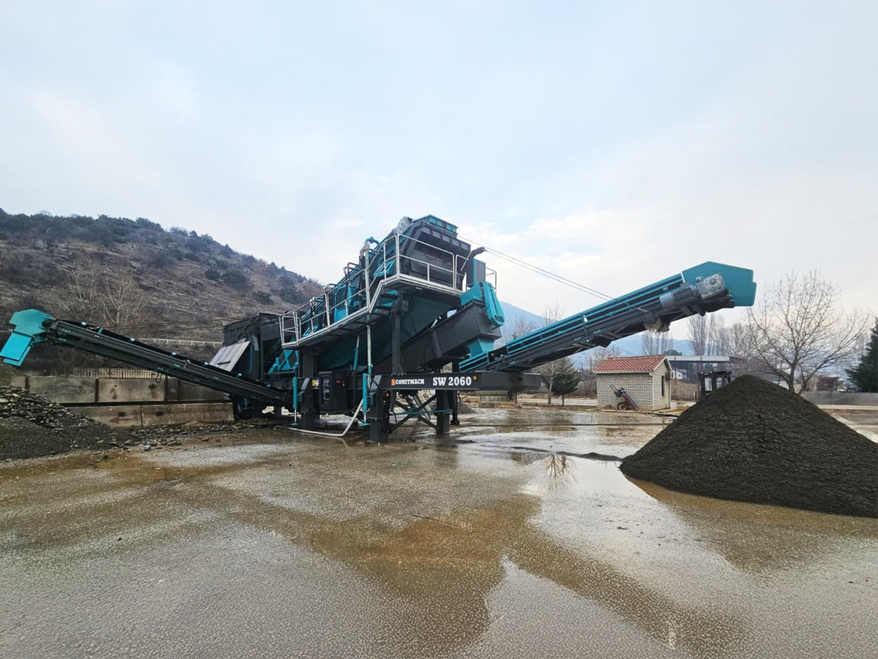 Constmach Mobile Sieb- und Waschanlage 60-200 t/h - Cribadora: foto 3 Constmach Mobile Sieb- und Waschanlage 60-200 t/h - Cribadora: foto 3