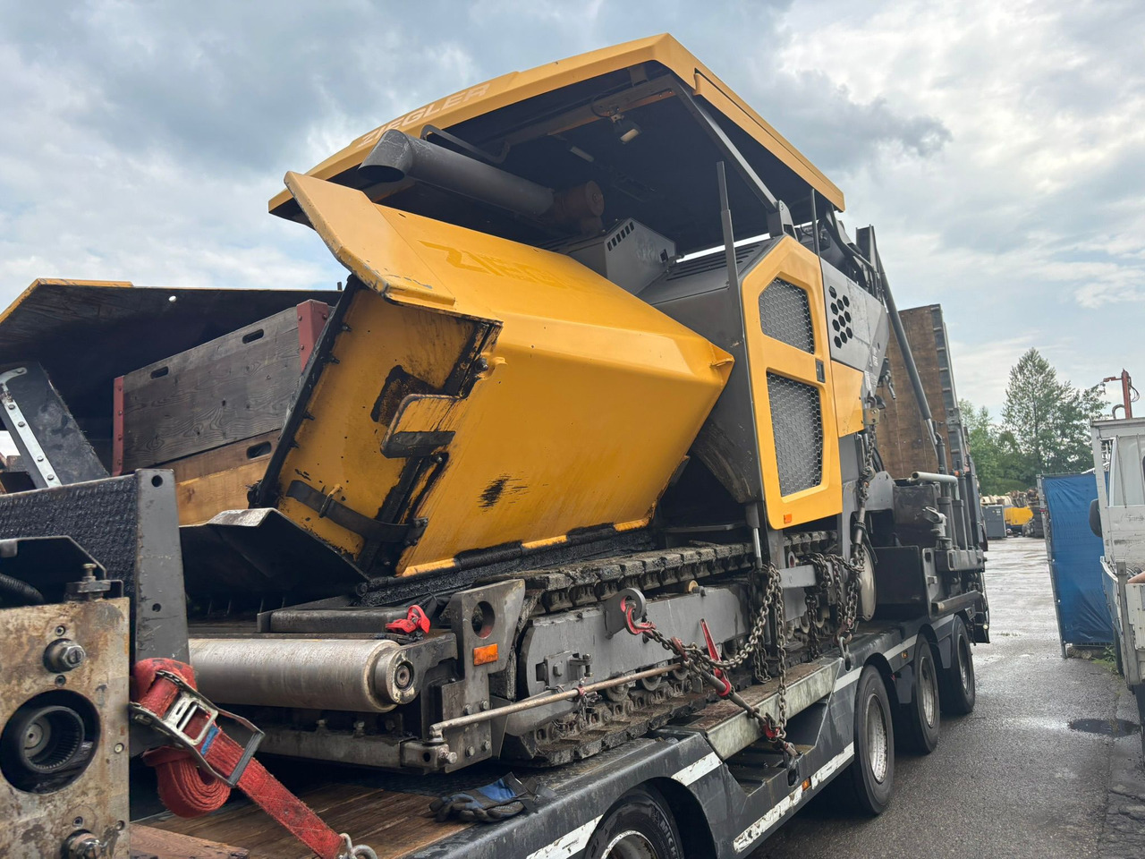 VOLVO ABG 7820C - Pavimentadora de asfalto: foto 5 VOLVO ABG 7820C - Pavimentadora de asfalto: foto 5