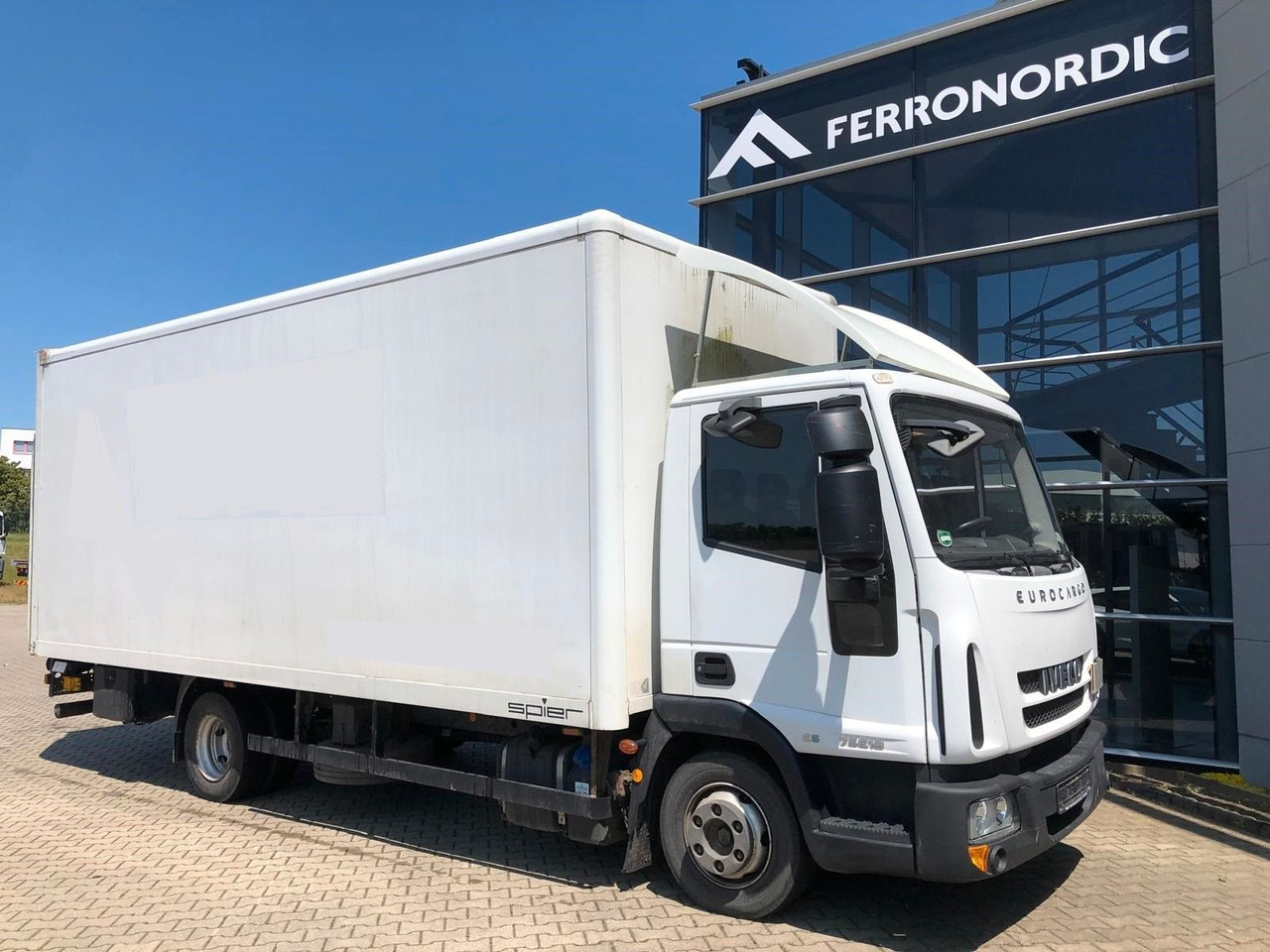 Iveco 75 E 190 Koffer*LBW*Schalter*Blatt/Luft*Klima - Furgoneta caja cerrada: foto 1 Iveco 75 E 190 Koffer*LBW*Schalter*Blatt/Luft*Klima - Furgoneta caja cerrada: foto 1