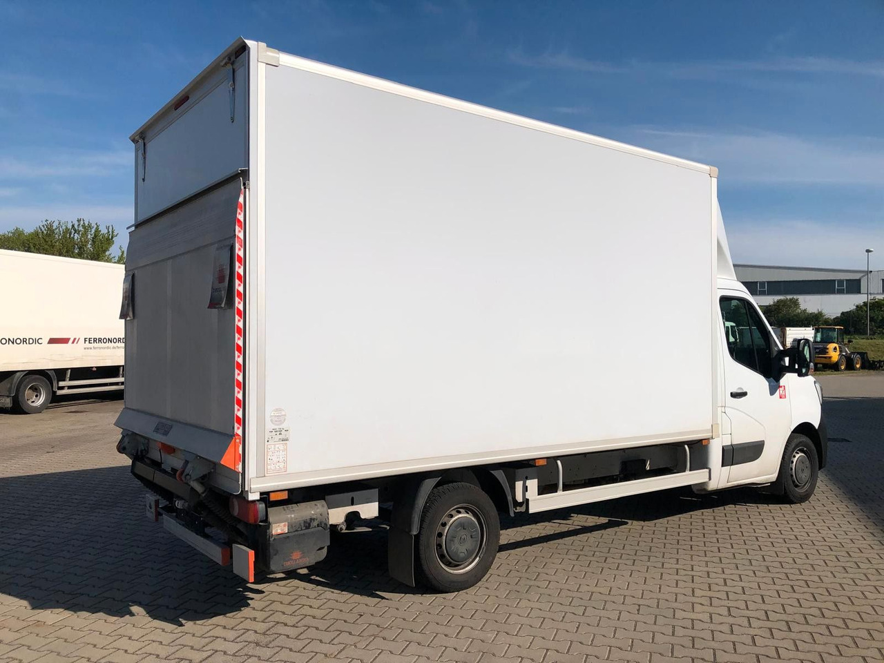 Renault MASTER RED 3.5T*LBW*Klima*4.2m*AUCH MIETE - Furgoneta caja cerrada: foto 2 Renault MASTER RED 3.5T*LBW*Klima*4.2m*AUCH MIETE - Furgoneta caja cerrada: foto 2