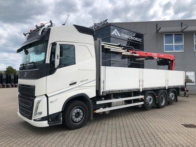 Volvo FH460 8x2 TRIDEM VLA&NLA gelenkt*FASSI F215AS.24 - Camión caja abierta, Camión grúa: foto 4 Volvo FH460 8x2 TRIDEM VLA&NLA gelenkt*FASSI F215AS.24 - Camión caja abierta, Camión grúa: foto 4