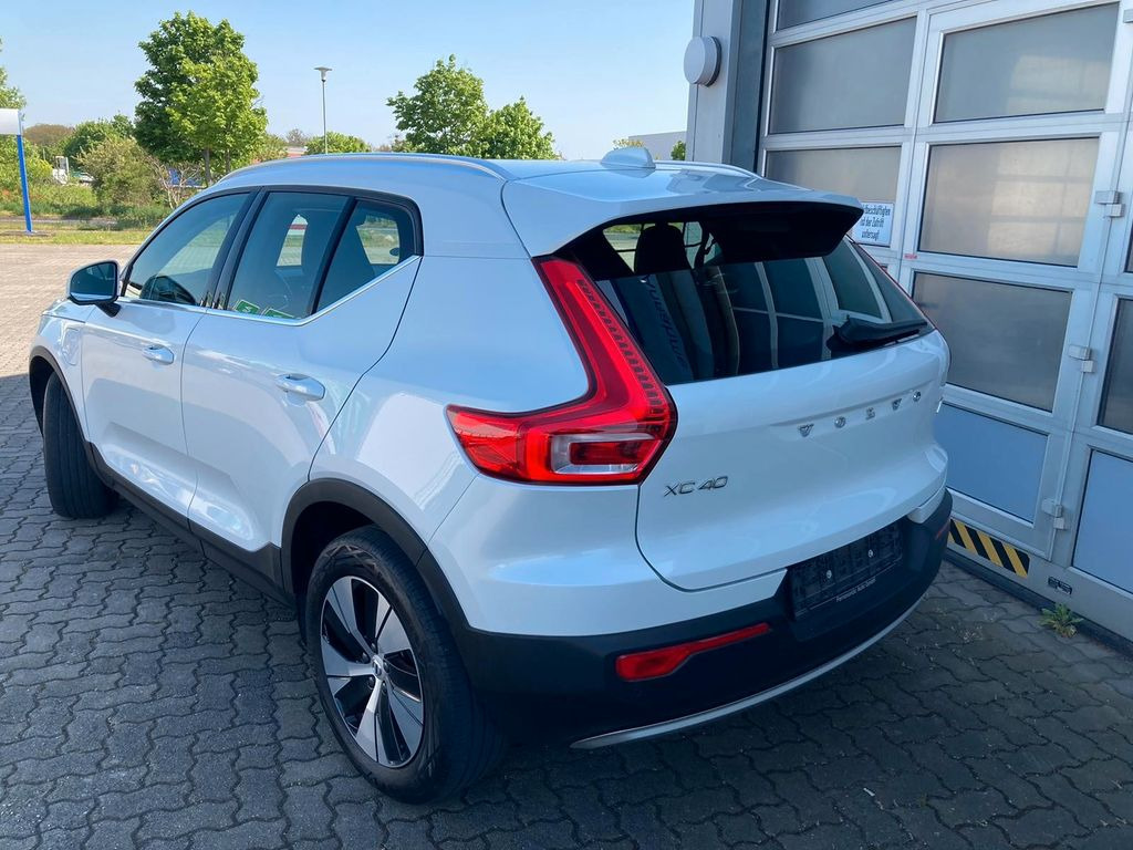 Volvo XC 40 T4 Insc. Expr. Recharge Plug-In Hyb. 2WD - SUV/ Todoterreno: foto 3 Volvo XC 40 T4 Insc. Expr. Recharge Plug-In Hyb. 2WD - SUV/ Todoterreno: foto 3