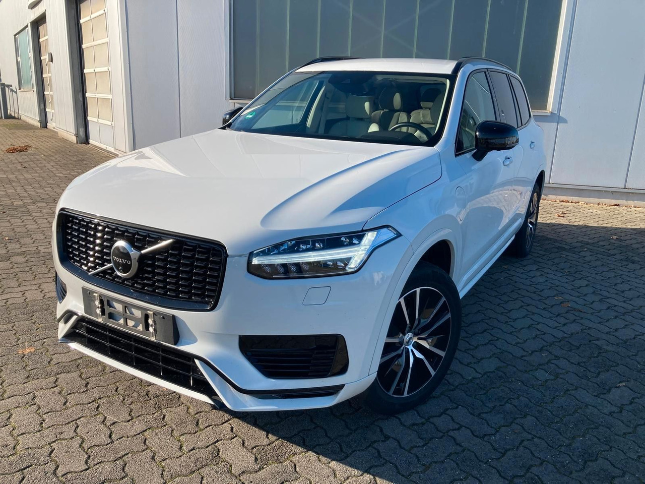 Volvo XC 90 T8 R-Des. Exp. Rech. Pl.-In Hybr. AWD 7-S. - SUV/ Todoterreno: foto 1 Volvo XC 90 T8 R-Des. Exp. Rech. Pl.-In Hybr. AWD 7-S. - SUV/ Todoterreno: foto 1