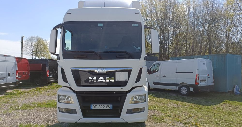 MAN TGS 440 - Cabeza tractora: foto 3 MAN TGS 440 - Cabeza tractora: foto 3