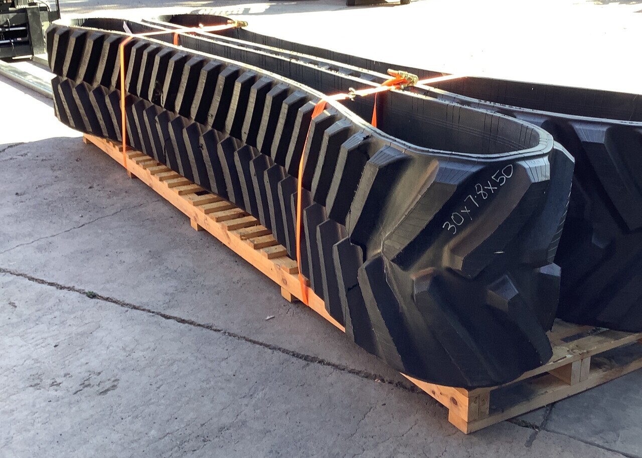 John Deere - Chenilles agricoles en caoutchouc GTW TankTuff - Oruga para Tractor de cadenas: foto 3 John Deere - Chenilles agricoles en caoutchouc GTW TankTuff - Oruga para Tractor de cadenas: foto 3