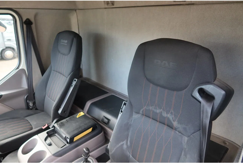 DAF LF 290 Bak+Klep 1500 kg - Camión caja cerrada: foto 5 DAF LF 290 Bak+Klep 1500 kg - Camión caja cerrada: foto 5
