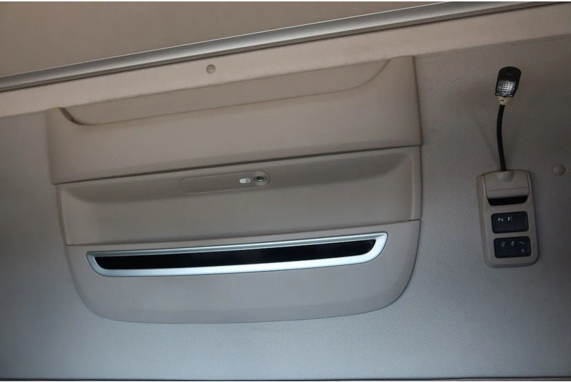 Camión portavehículos DAF XF 480 106 XF 480: foto 14 Camión portavehículos DAF XF 480 106 XF 480: foto 14