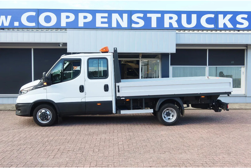Iveco Daily 35C16 HI Matic Dubbele cabine open 7 persoons uitvoering. Dubbel lucht achter as. 3.0 L motor - Caja abierta furgoneta, Furgoneta combi: foto 3 Iveco Daily 35C16 HI Matic Dubbele cabine open 7 persoons uitvoering. Dubbel lucht achter as. 3.0 L motor - Caja abierta furgoneta, Furgoneta combi: foto 3