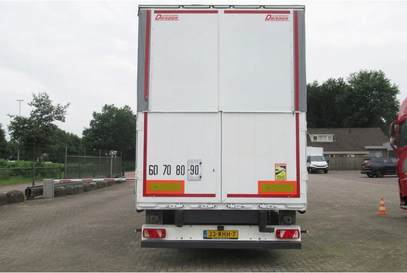 MAN TGX 26.480 6X2 Euro 6 - Camión caja cerrada: foto 3 MAN TGX 26.480 6X2 Euro 6 - Camión caja cerrada: foto 3