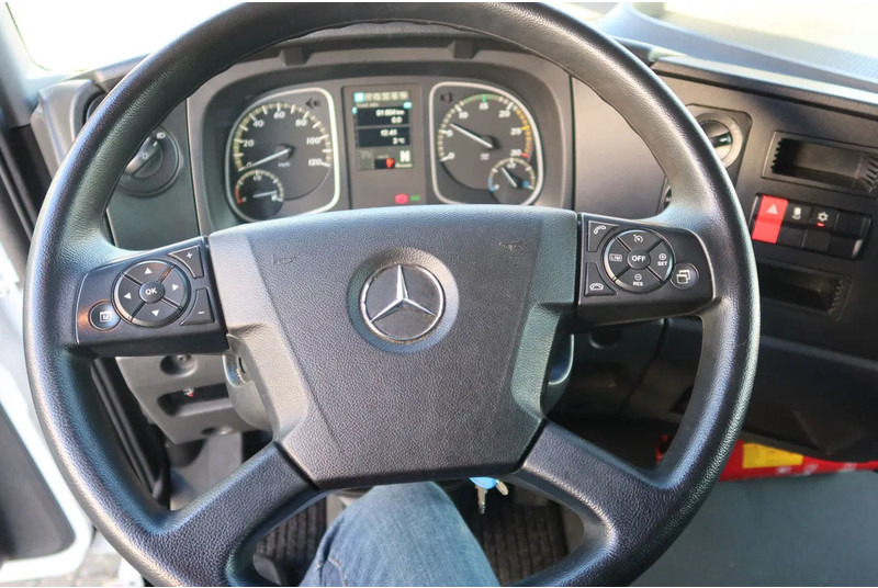 Camión caja cerrada Mercedes-Benz Atego 1321L Bakwagen Laadklep 2000kg / 3 Stoelen!!: foto 7