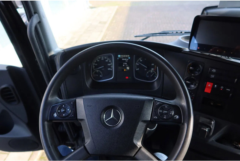 Camión caja cerrada Mercedes-Benz Atego 818 818 L Bak+ Klep 1500 kg. Geisoleerd dak: foto 9